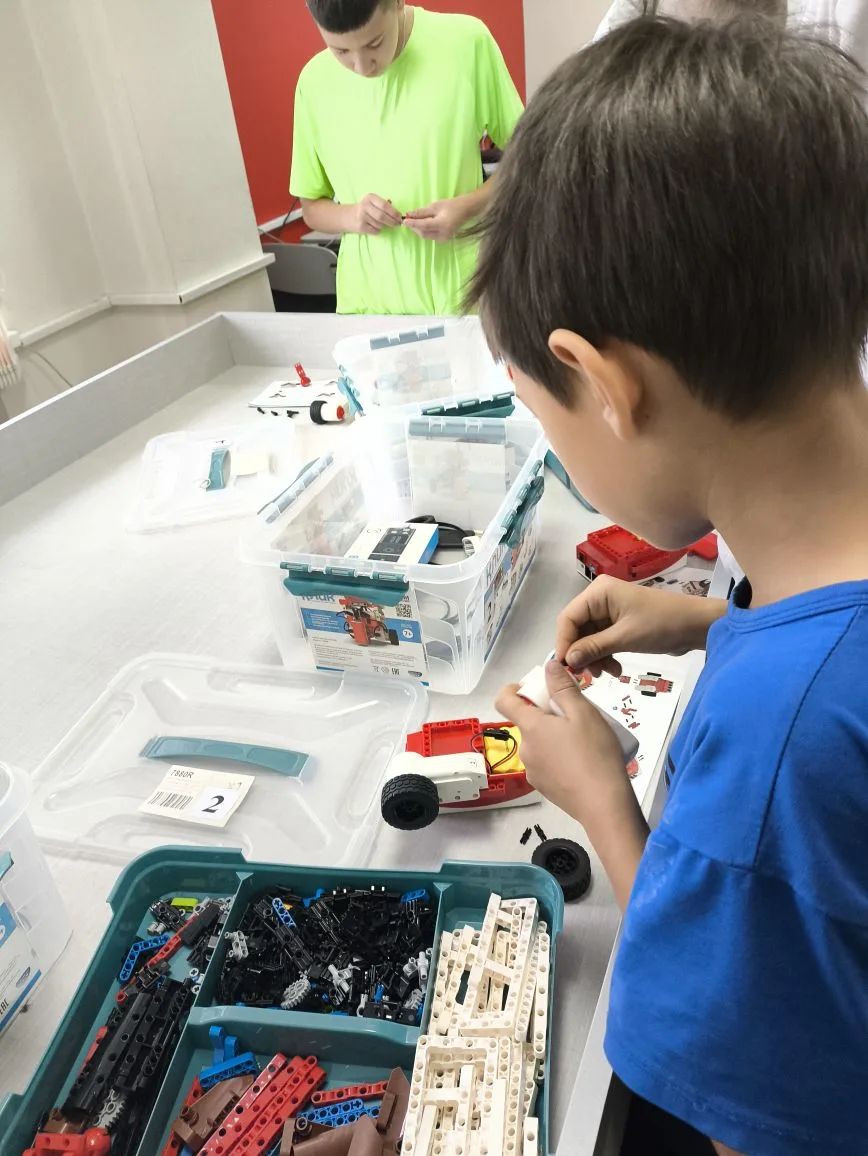 Проф смена Робототехника Проф смена Робототехника 1