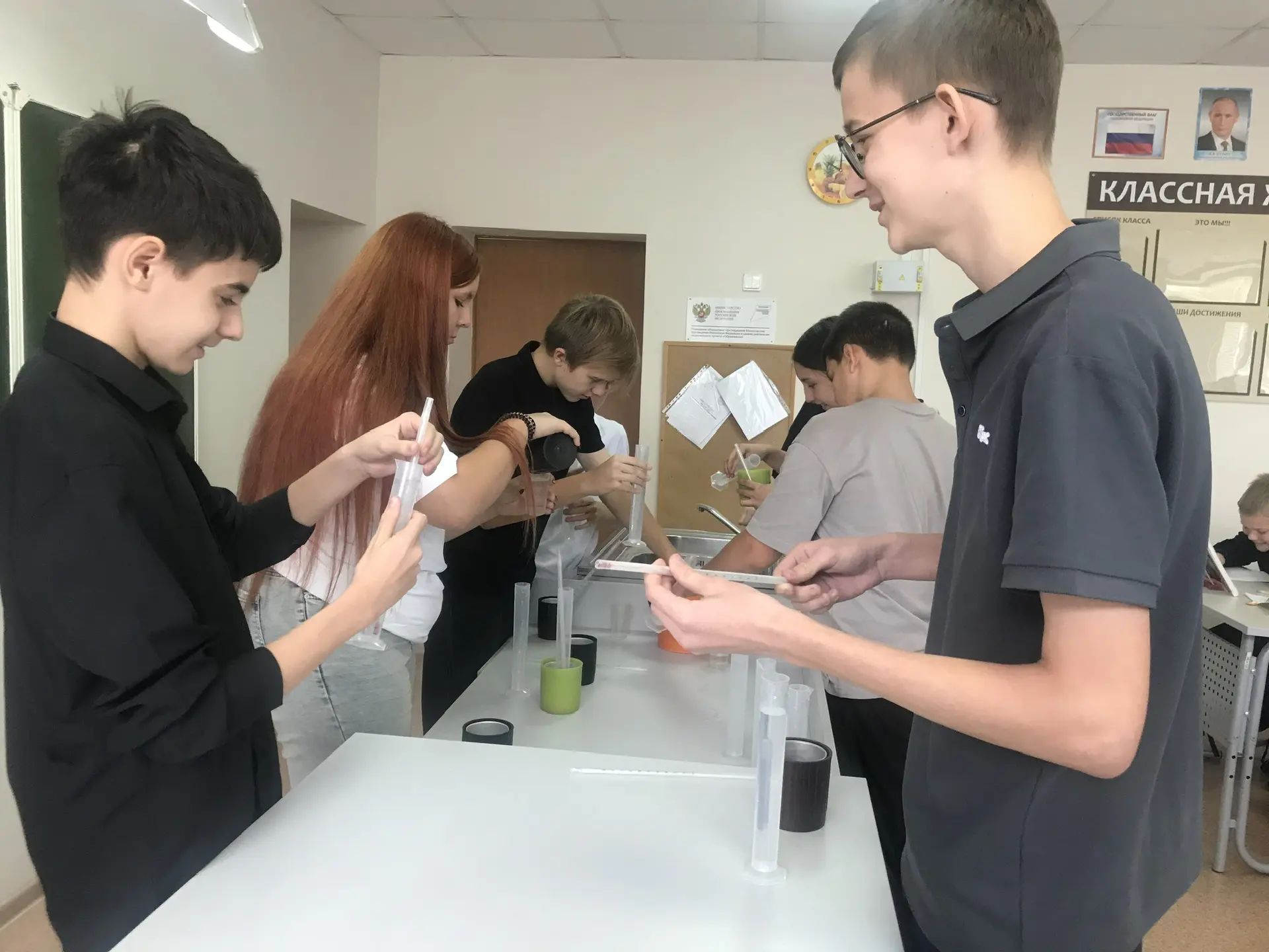 Сравнение количества теплоты при смешивании воды разной температуры Сравнение количества теплоты3